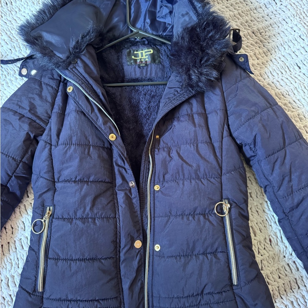 Women's Navy Puffer Jacket